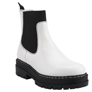 NWT Marc Fisher Patrick Chelsea boot in white sz 6.5